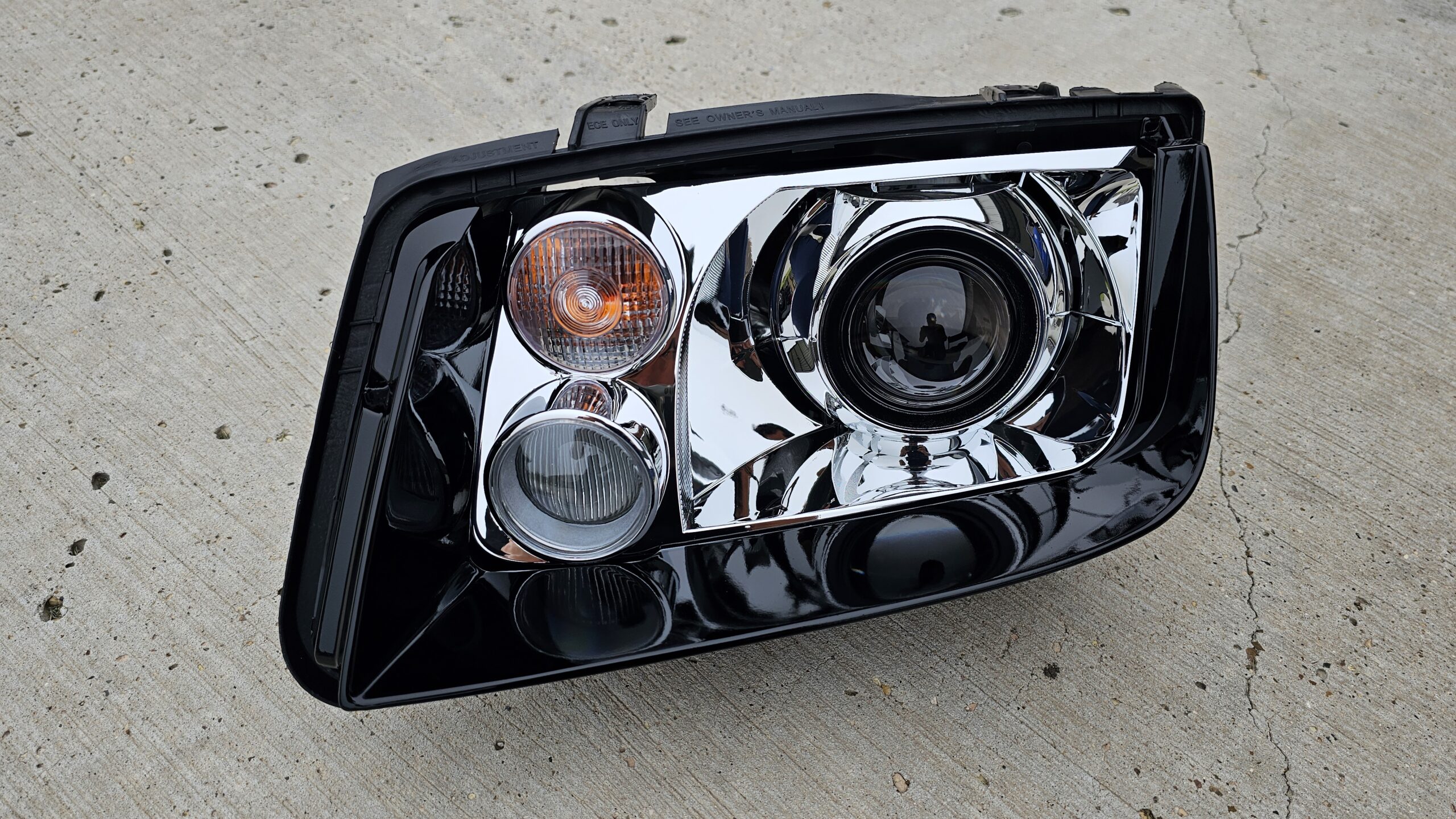 VXT Bi-LED “RETROFIT” Headlight Assemblies – GLI Style - MK4 Jetta / Bora - (Built to Order) - Image 8