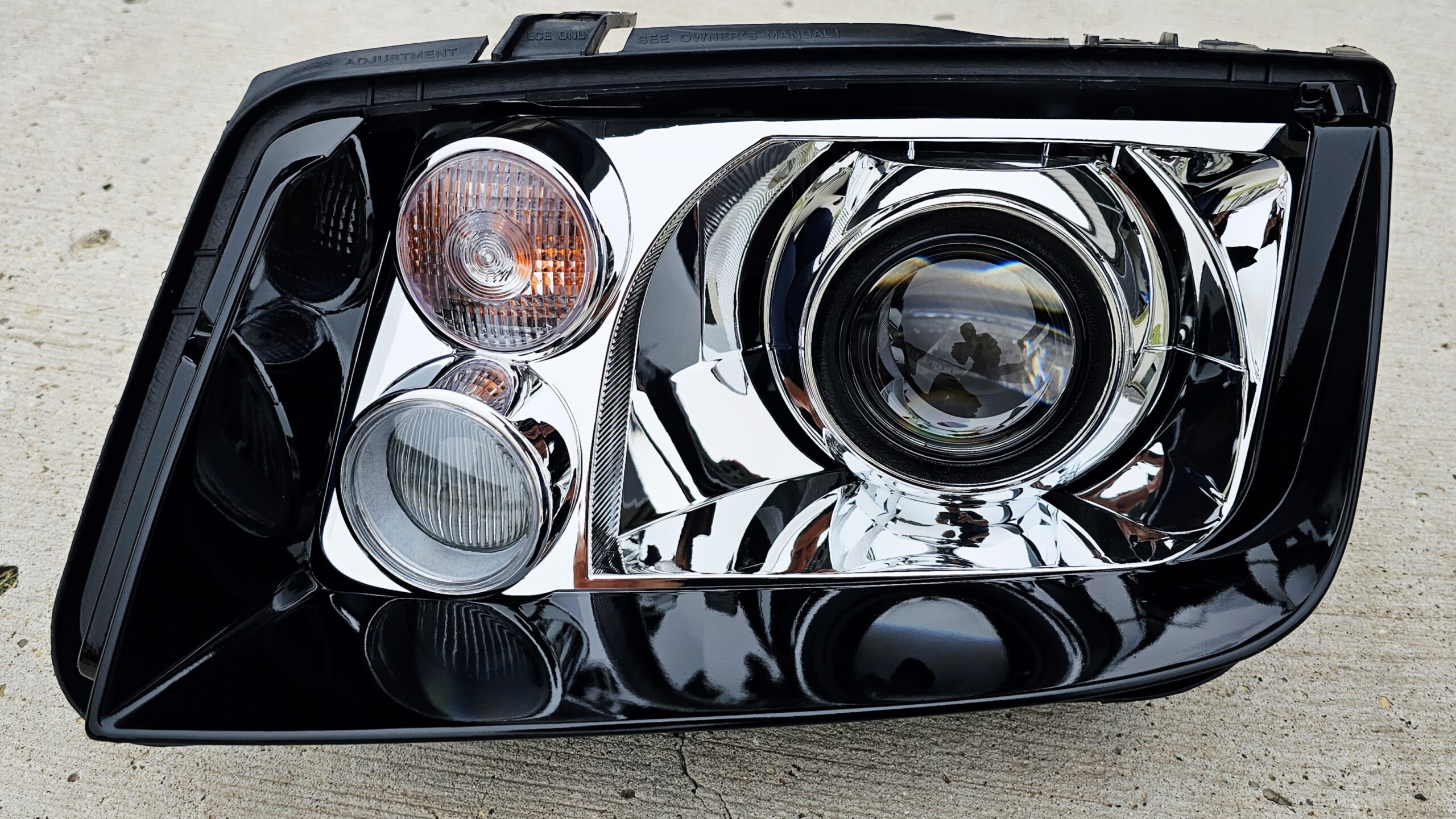 VXT Bi-LED “RETROFIT” Headlight Assemblies – GLI Style - MK4 Jetta / Bora - (Built to Order) - Image 6